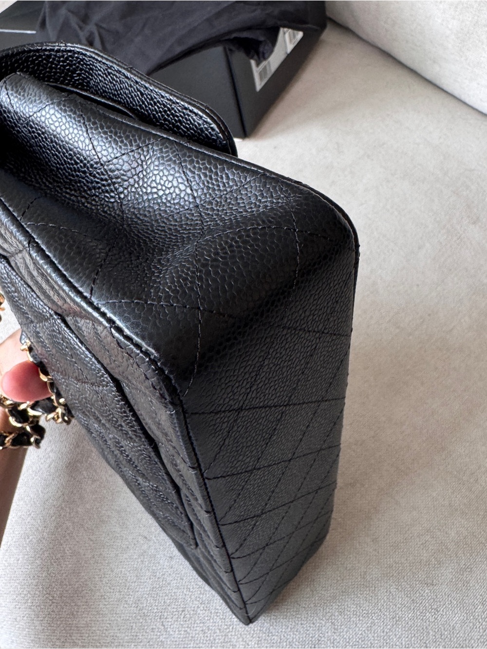 Chanel medium classic double flap bag black gold hardware pristine condition - Picture 10 of 15